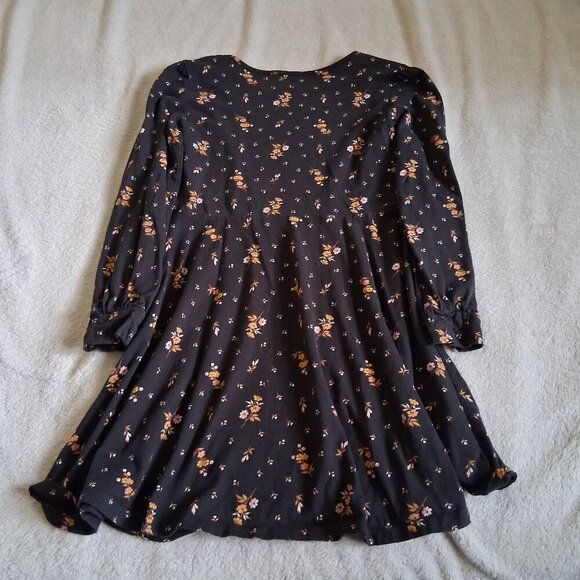 Bundle of Two Girl's Size Large Stripes & Florals Skater Style Casual Dresses - Picture 11 of 11